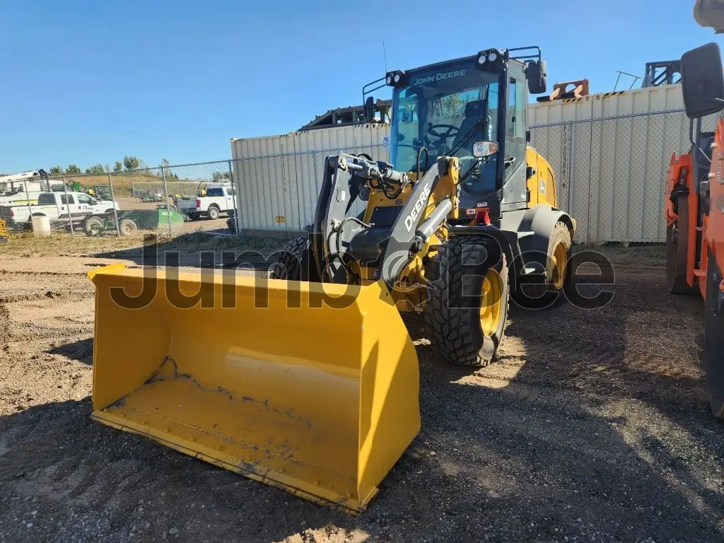 John Deere 324P 2024 - Usado (635 Horas) en Venta — foto 1 de 14