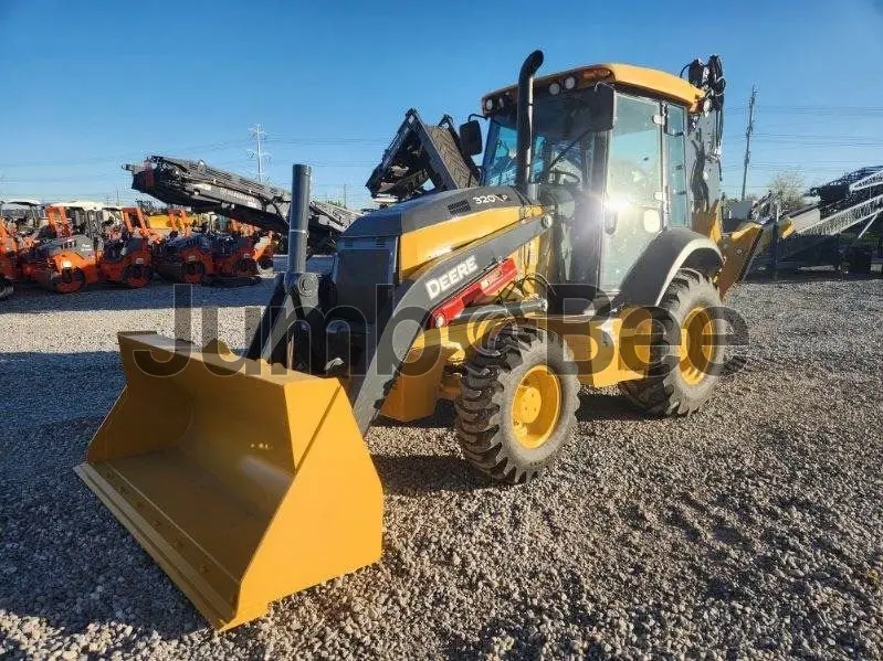 John Deere 320P 2024 - Usado (137 Horas) en Venta — foto 1 de 9