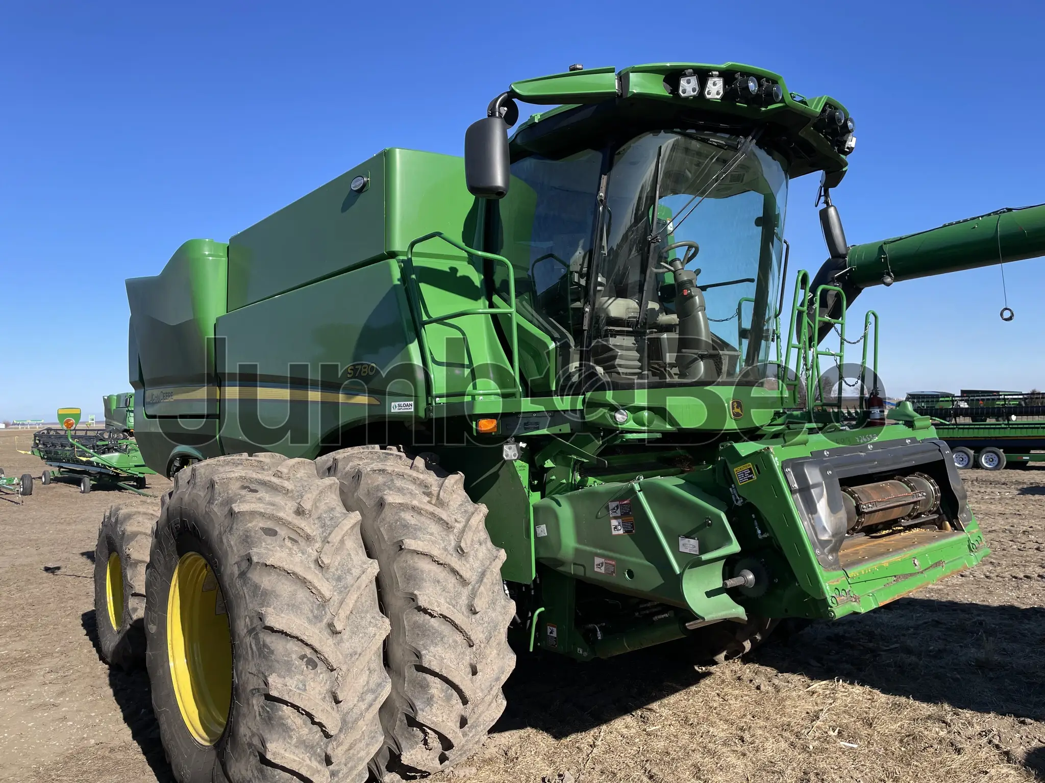 John Deere S780 2023 - Usado (988 Horas) en Venta — foto 1 de 14