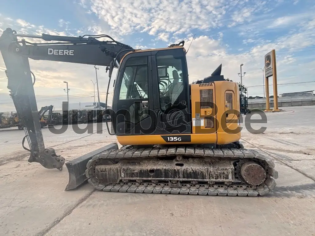 John Deere 135G 2023 - Usado (2,477 Horas) en Venta — foto 1 de 7