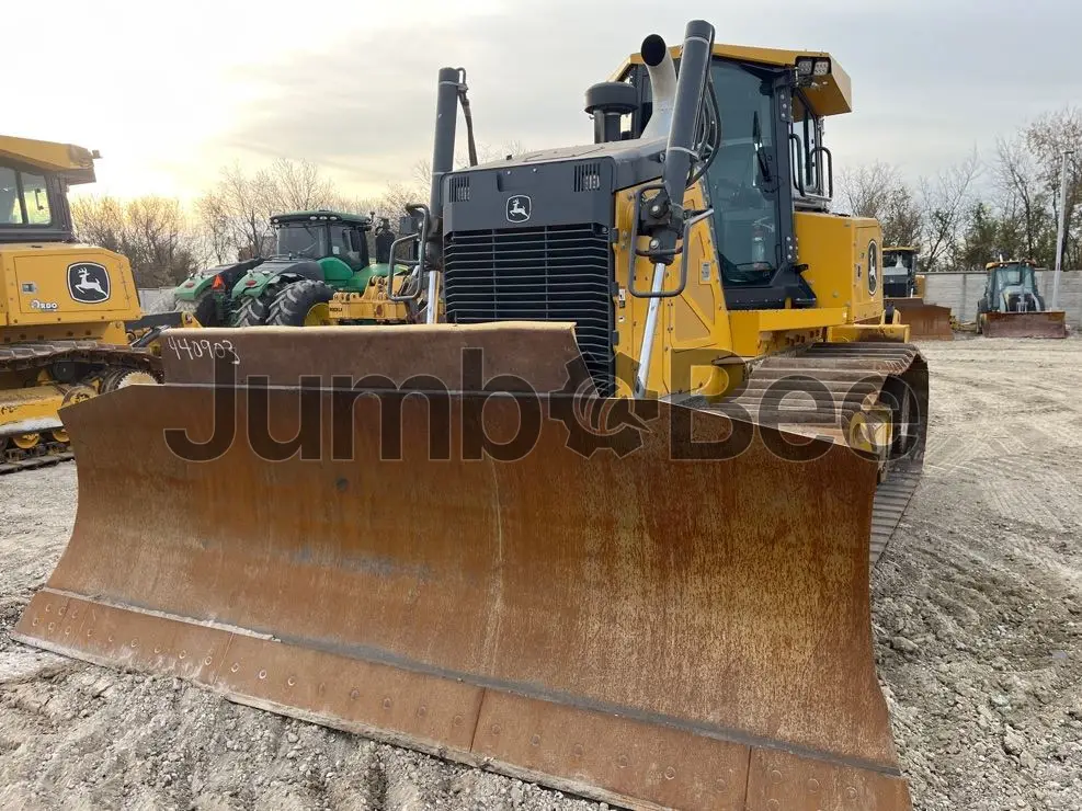 2023 John Deere 850L - Used, 5,888 Hours for Sale — photo 1 of 48