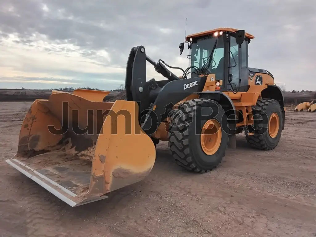 John Deere 644P 2024 - Usado (776 Horas) en Venta — foto 1 de 10