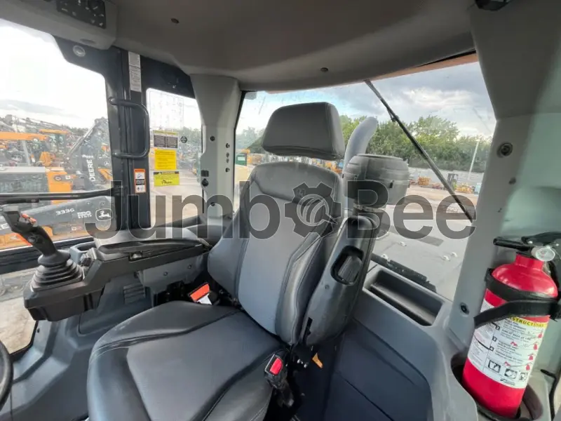 https://prod-jumbo.nyc3.cdn.digitaloceanspaces.com/product/7509/fb244f28fb1147898f80b82c350d735d_medium.webp