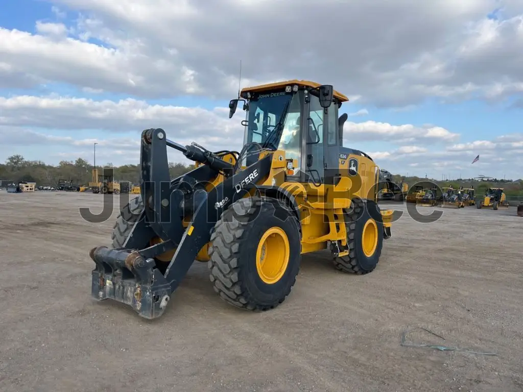 2024 John Deere 624P - Used, 2,838 Hours for Sale — photo 1 of 47