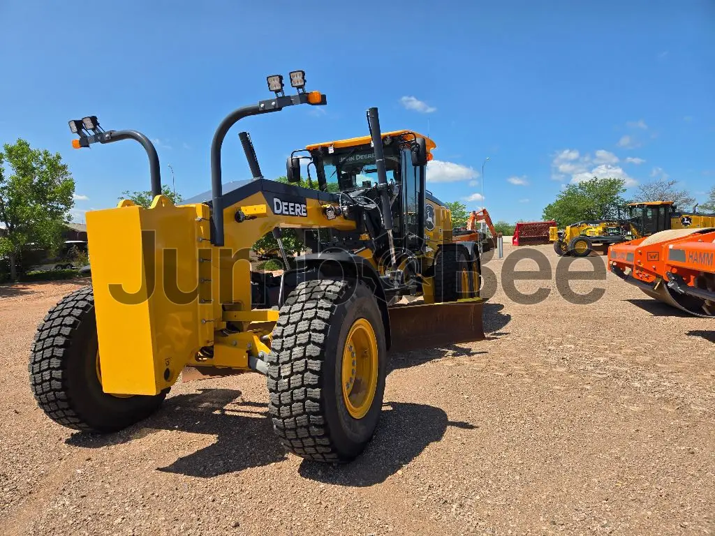 John Deere 772G 2022 - Usado (1,275 Horas) en Venta — foto 1 de 11