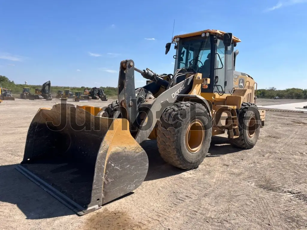 2024 John Deere 624P - Used, 2,012 Hours for Sale — photo 1 of 8