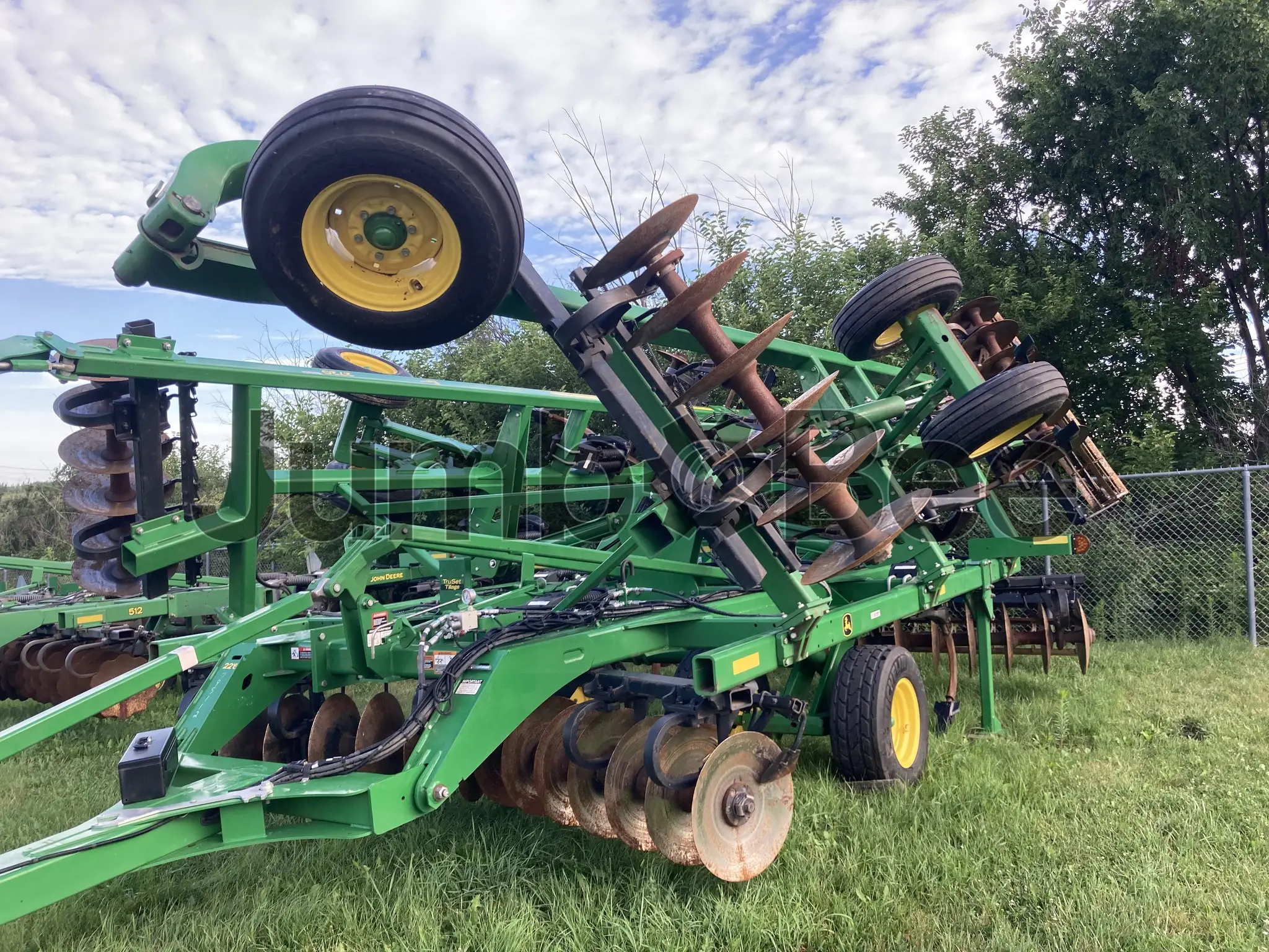 John Deere 2720 2022 - Usado en Venta — foto 1 de 11