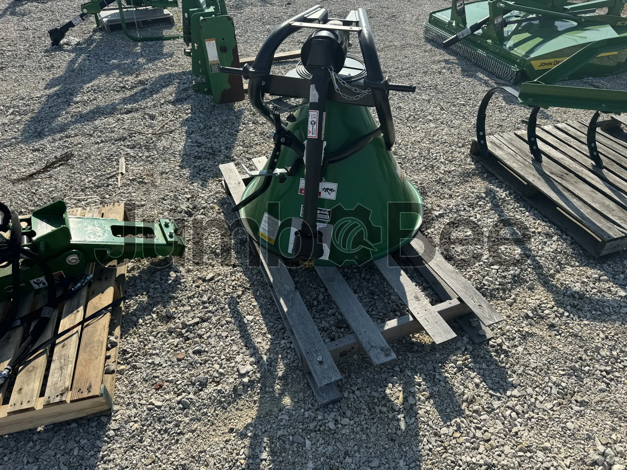 2021 Frontier SS1036B - Used, for Sale — photo 1 of 5