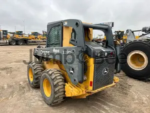 2011 John Deere 328D Skid Steer / CTL